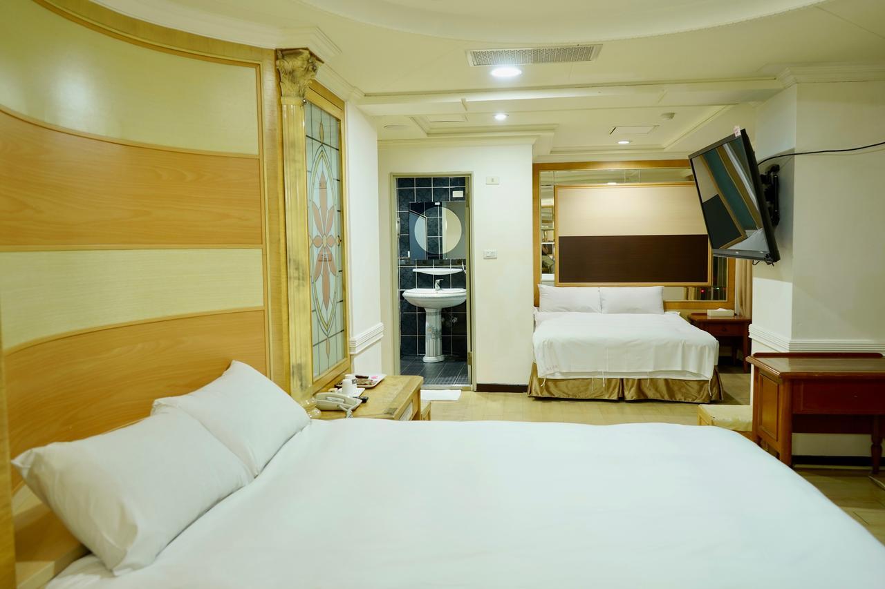 Hotel Fun House - Douliu Branch Extérieur photo